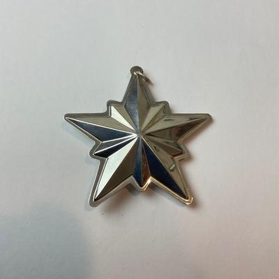 DR1359 Wallace Sterling 1993 Star Ornament