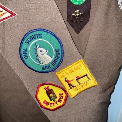 UBB1402 Brownie Uniform with Accessories