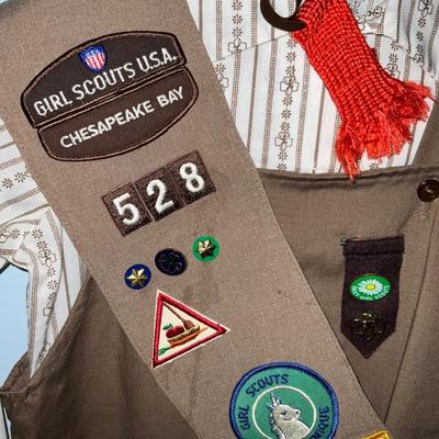 UBB1402 Brownie Uniform with Accessories