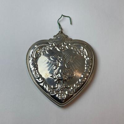 DR1364 Vintage Wallace Sterling 1996 Heart Ornament