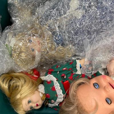 2 totes of dolls