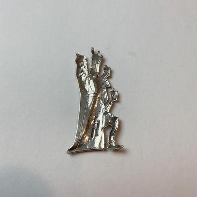 DR1370 Vintage Hand & Hammer Sterling 3 Magi (Wise Men) Ornament