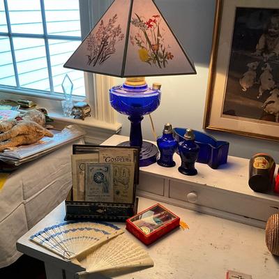 UBB1397 Vintage Blue Glass Lamp & Box with Fan