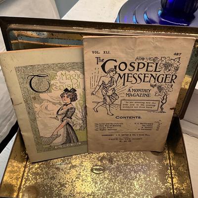 UBB1397 Vintage Blue Glass Lamp & Box with Fan