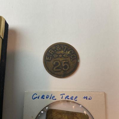 DR1380 Antique W.T Onley Canning Tokens
