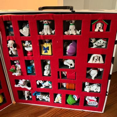UBB1331 101 Dalmatians Mcdonald's Collector Set