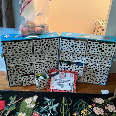 UBB1332 101 Dalmatians Mcdonald's Collecter Set with Blue Cases