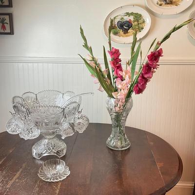 DR1383 Floral Punchbowl with Matching Cups