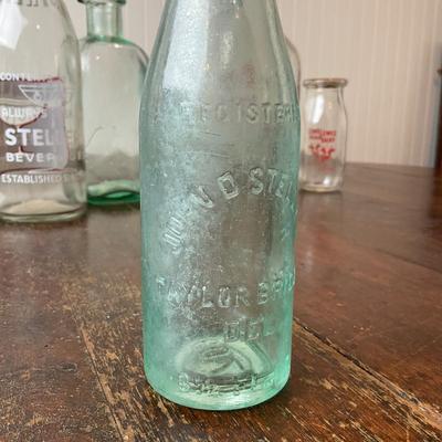 DR1387 Antique/Vintage Maryland & Delaware Dairy Bottles