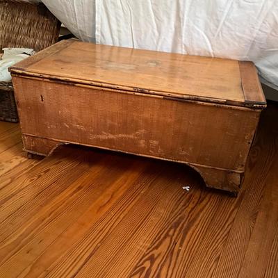 UBB1327 Vintage Pine Rattan Chest
