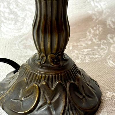 Hand painted lamp Currier and Ives Collection