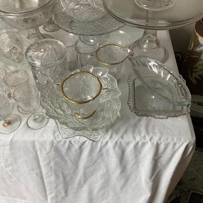 DR1415 Very Large Lot of Cut Glass