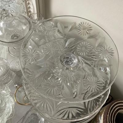 DR1415 Very Large Lot of Cut Glass