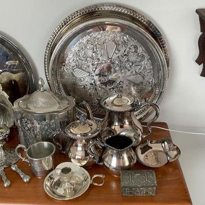 DR1417 Large Silver Plate Lot