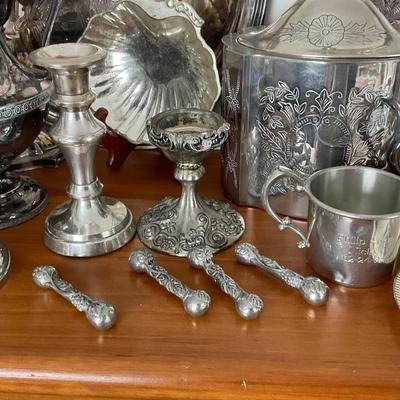 DR1417 Large Silver Plate Lot