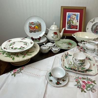 DR1419 Assortment of Christmas Lot