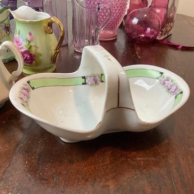 DR1424 Purple Floral China Lot