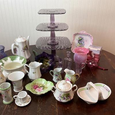 DR1424 Purple Floral China Lot