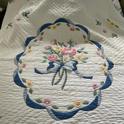 UBB1405 Arch Floral Quilt with Stand