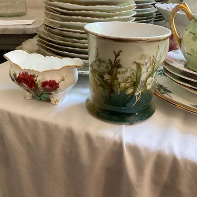 DR1428 Very Large Lot of Various China