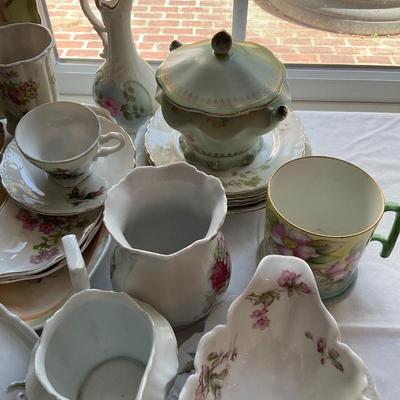DR1428 Very Large Lot of Various China