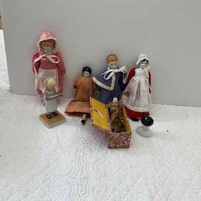 UBB1408 China Porcelain Dolls