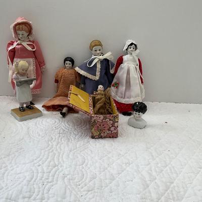 UBB1408 China Porcelain Dolls