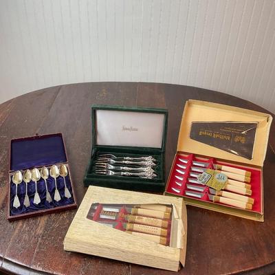 DR1434 Silverware Lot