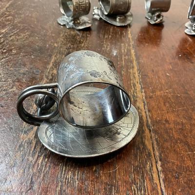 DR1438 Lily Silver Plate Napkin Rings