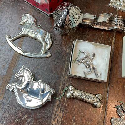 DR1455 Silver Plate Christmas Ornaments