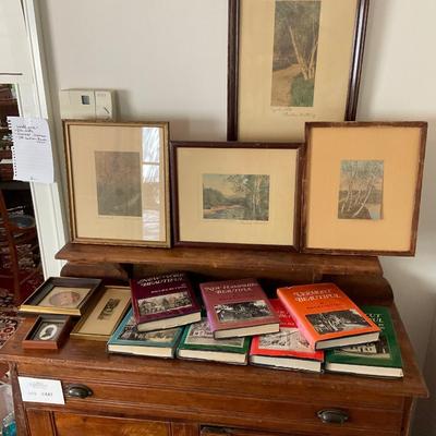 L1456 Wallace Nutting Framed Art Lithographs Signed with 7 Books