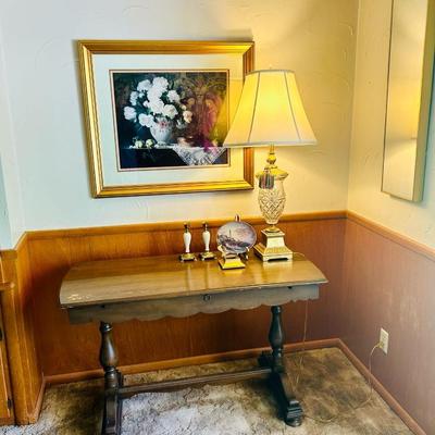 Waterford Lamp and Table lot