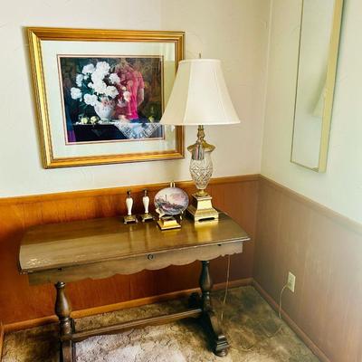 Waterford Lamp and Table lot