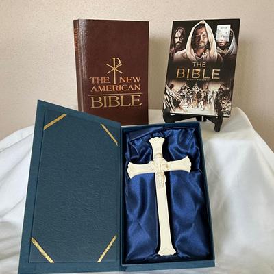 Religious Lot, Bible, DVD, Millennium Cross