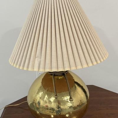 Very cool vintage brass rope lamp