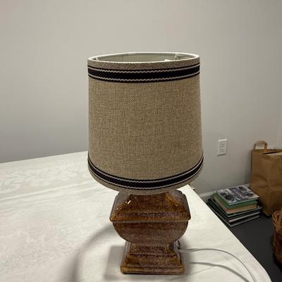 Brown urn shaped lamp