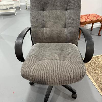 Gray comfy office chair