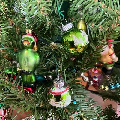 UBC1489 Four Foot Christmas Tree