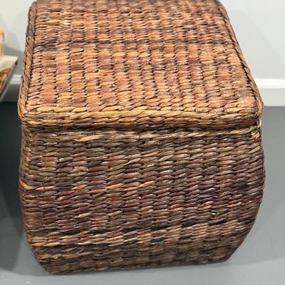 Rafia storage cube