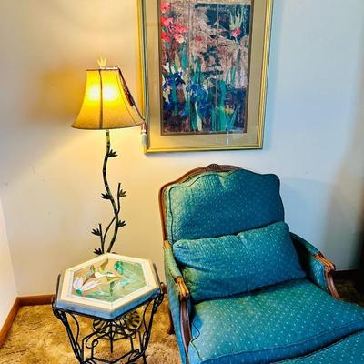 Hummingbird Table Lot