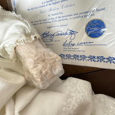 COA Porcelain Royal Heirloom Collection Baby Doll