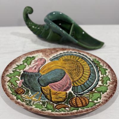 Thanksgiving colorful tray and cornucopia