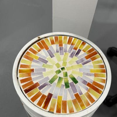 White mosaic plant stand