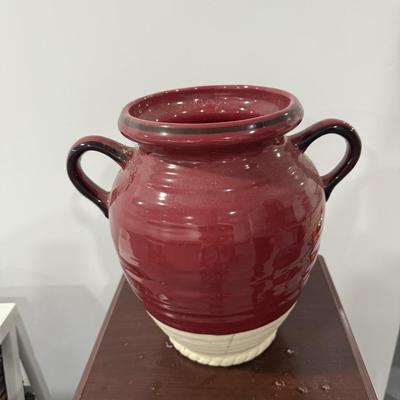 Ceramic rust and cream vase with handles