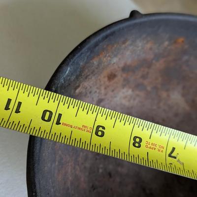 Antique Primitive Cast Iron Hanging Pot 10 1/4" (G)