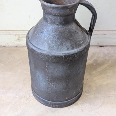 Vintage Milk Jug (G)
