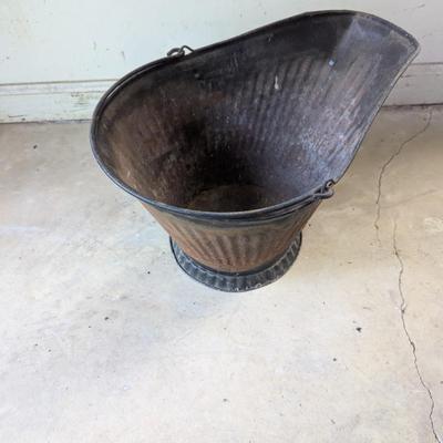 Vintage Antique Coal Scuttle Steel Bucket (G)