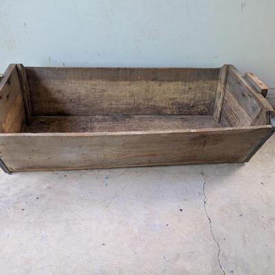 Vintage Grape Crate From Widmer's Wine Cellars (G)