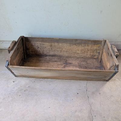 Vintage Grape Crate From Widmer's Wine Cellars (G)
