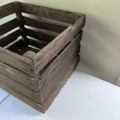 Primitive Wooden Crate (G)